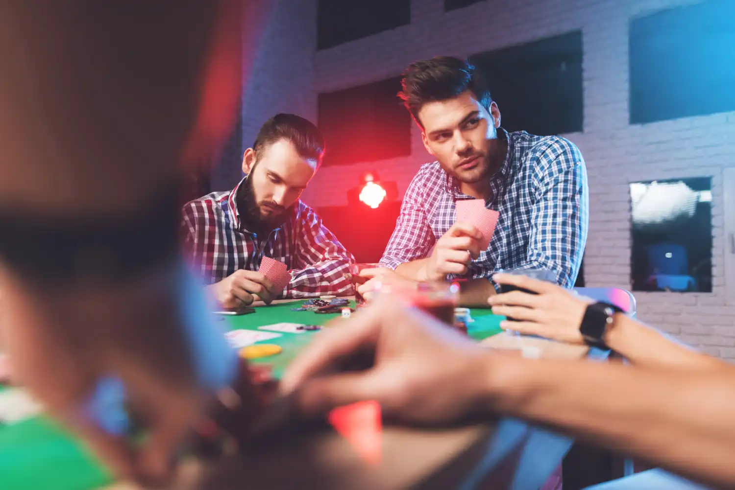 Wie Social Casino Games Spieler zusammenbringen